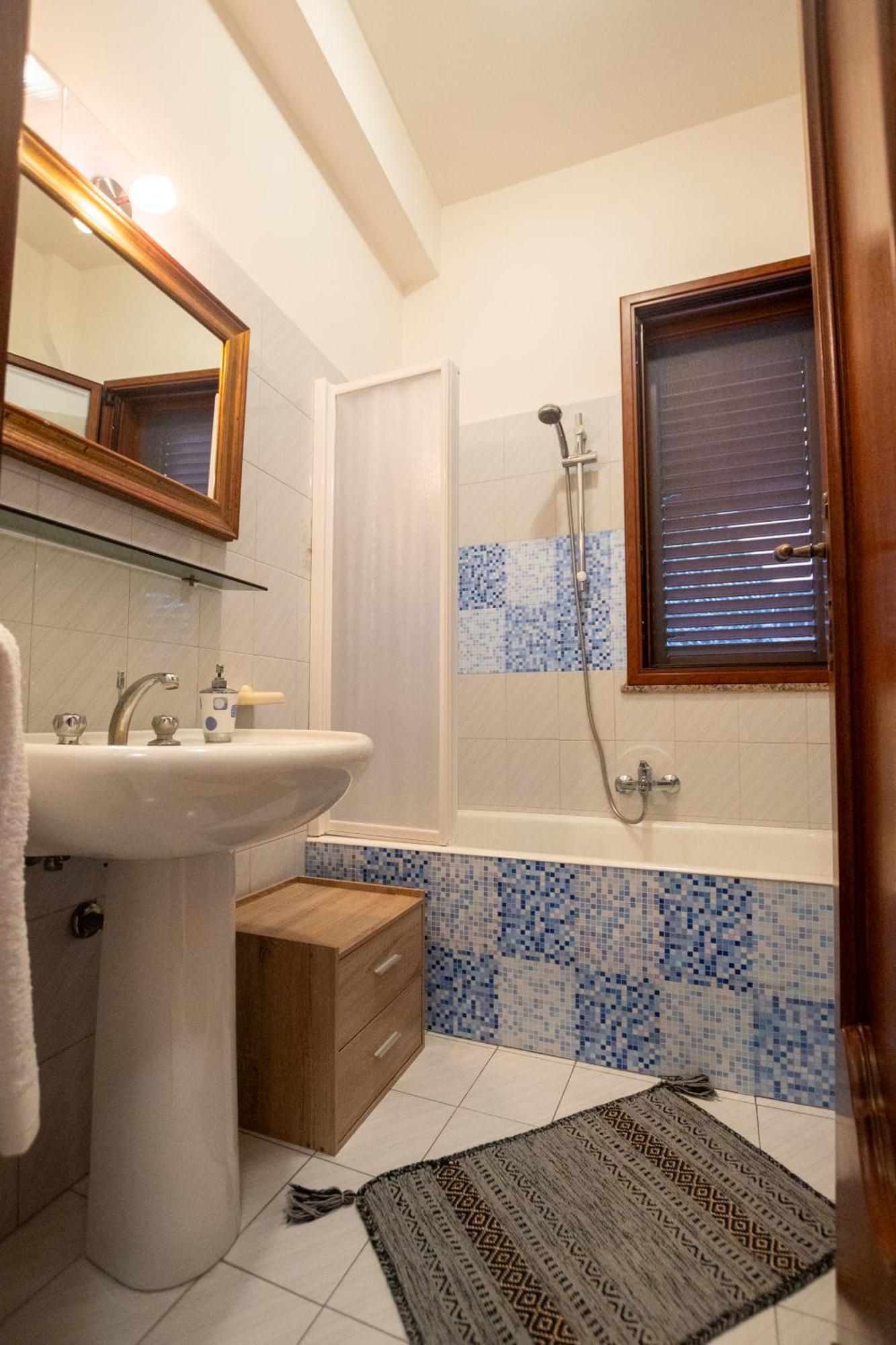 Corallo Holiday House Acitrezza أكيتْريتْسا المظهر الخارجي الصورة